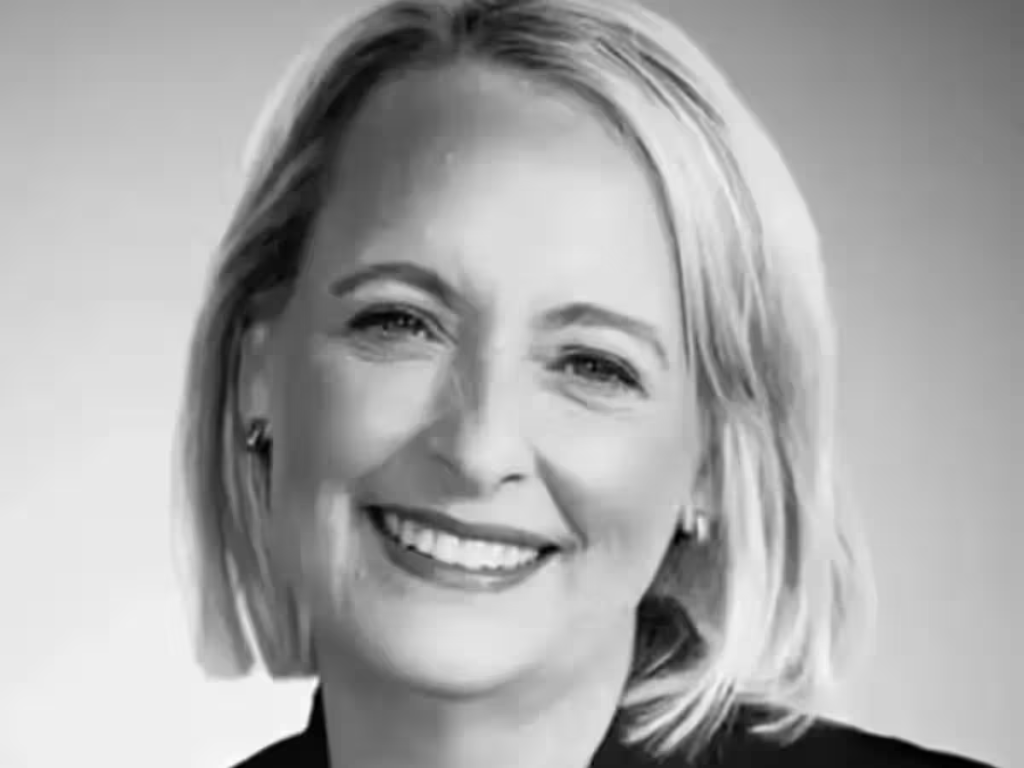 Accenture CEO vacation policy Julie Sweet fiscal push | NovaKhabar